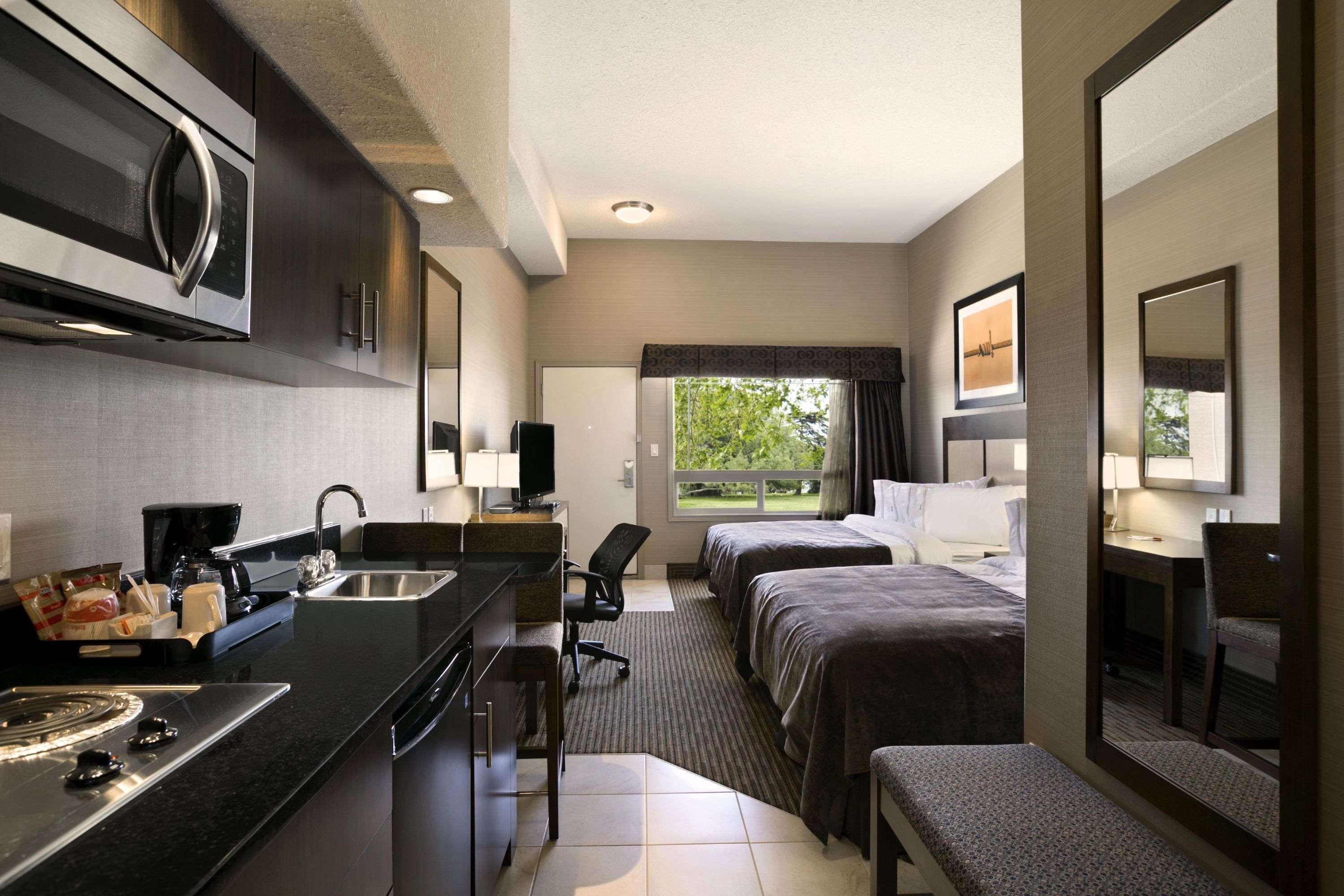 Ramada By Wyndham Conklin Hotel Luaran gambar