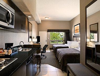 Ramada By Wyndham Conklin Hotel Luaran gambar